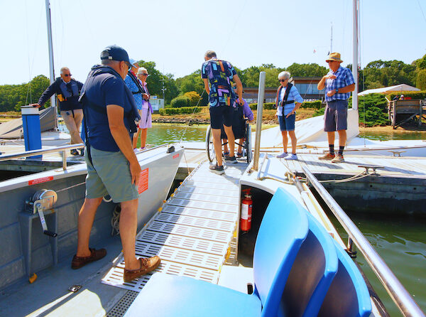 SAILING11